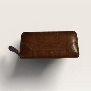 Frye Melissa Zip Around Wallet Distressed Leather, Brown